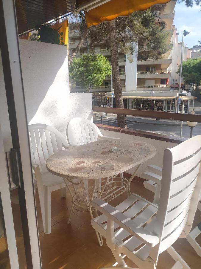 Llum Salou Apartment Экстерьер фото