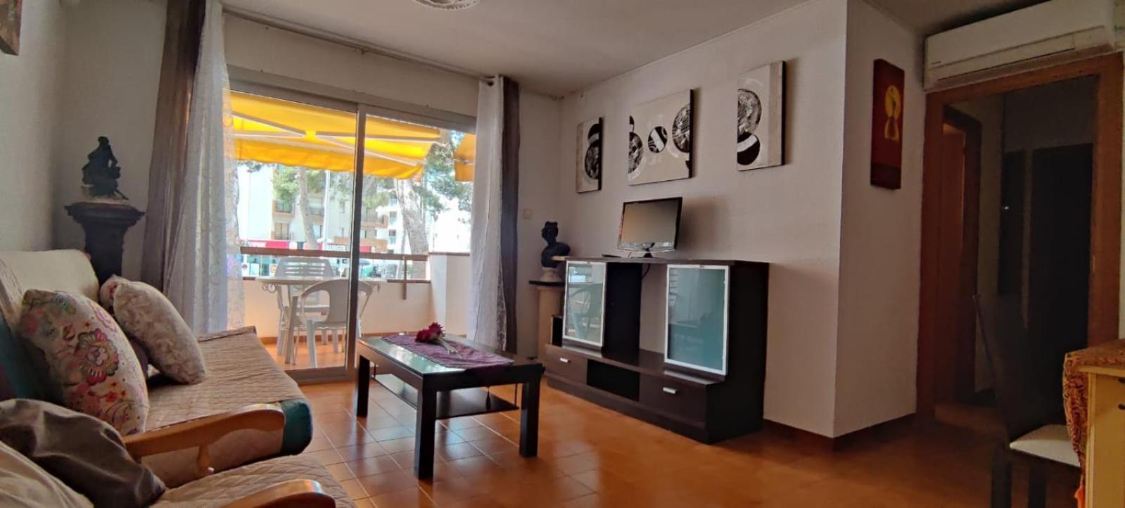 Llum Salou Apartment Экстерьер фото